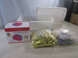 lot 295 image: (EW4) Electric Balloon Pump and Misc Party SuppliesAccessories