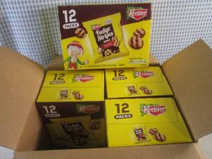 lot 311 image: (C-1) Case of 48 Pouches Keebler Fudge Stripes Minis Original Cookies 4 Inner Boxes with 12 Pouches Each Past Date