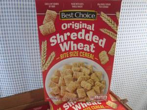 lot 323 image: (C-2) 8 Boxes of Shredded Wheat Bite Size Cereal 16.4oz Past Date