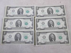 lot 411 image: (CNTR) 6 Uncirculated Consecutive Serial Number $2.00 Bills