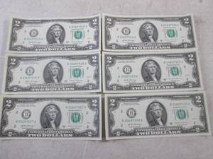 lot 412 image: (CNTR) 6 Uncirculated Consecutive Serial Number $2.00 Bills