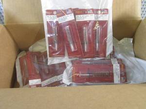 lot 420 image: (F-0) Case of 36 Outers .338, .35, .357 Calibers Rifle Bore Brushes - 6 inner bags of 6