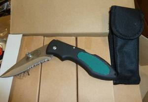 box of 12 serrated edge pocket knives