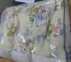 Patchwork quilt - Queen size