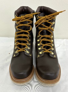 lot 195 image: Orvis Felt Bottom Shoes