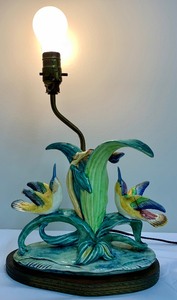 lot 113 image: Gorgeous Vintage Stangl Pottery Double Hummingbird Lamp