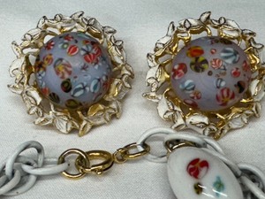 lot 355 image: Vintage Charm Style Bracelet with Art Glass Beads and Matching Earrings
