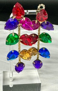 lot 350A image: Colorful Pair of Dangling Rhinestone Earrings