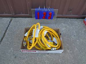 Flat of gas lines with brass connectors. As shown.