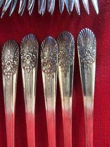 Oneida Roger Bros Co Tableware Original Rogers Pattern