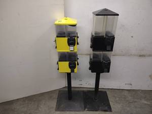 lot 35 image: (2) U Turn 25 Cent Bulk Vending Machines