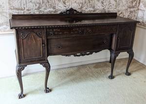 Elegant Mahogany Clawfoot Buffet