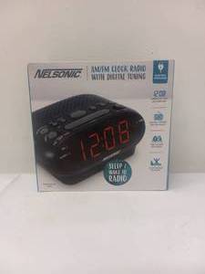 lot 28 image: NEW NELSONIC AMFM CLOCK RADIO WITH DIGITAL TUNING