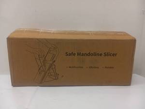 lot 35 image: NEW SAFE MANDOLINE SLICER