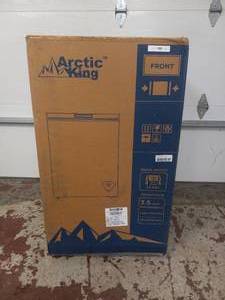 lot 66 image: NEW ARCTIC KING CHEST FREEZER