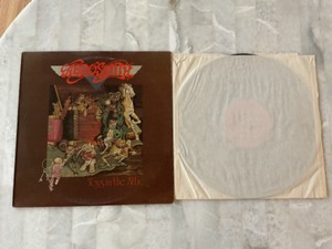 lot 3 image: Aerosmith Toys In The Attic LP.