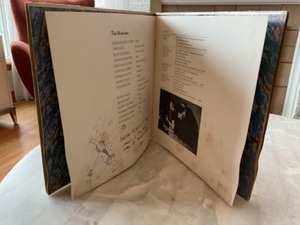 lot 30 image: Steve Miller Band Anthology Best Of 1972 2 LP Vinyl.