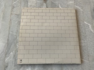 lot 78 image: Pink Floyd the Wall Vinyl LP 1979.