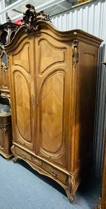 lot 23 image: Phenomenal 92 Tall 19th Century Antique Austrian Two Door  Armoire - Wardrobe Retail Estimate $8,795.00