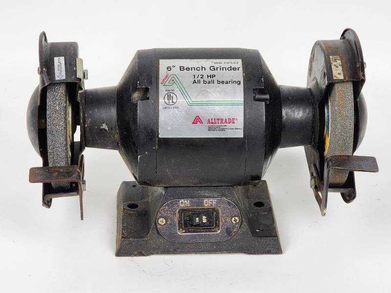 lot 83 image: Workbench Grinder