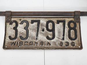 lot 61 image: Antique Automobile Headlights with a 1938 License Plate