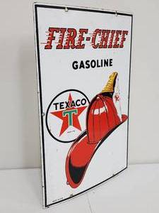 lot 152 image: Vintage Texaco Fire Chief Gasoline Porcelain Sign