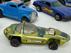 lot 224 image: Assorted Vintage Hot Wheels