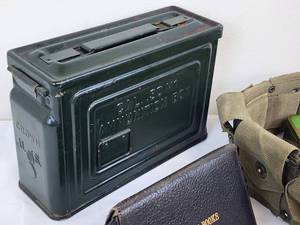 lot 59 image: Assorted Vintage Military and Boy Scouts Items