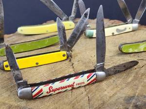 lot 75 image: (7) Assorted Vintage Pocket knives
