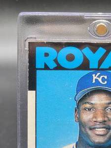 lot 92 image: 1988 Topps Baseball Bo Jackson Rookie Card #50T