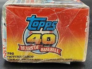 lot 341 image: Factory Sealed 1991 Topps 40 Years of Baseball 792 MICRO Card Set