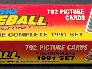 lot 384 image: Factory Sealed 1991 Topps 40 Years of Baseball 792 MICRO Card Set