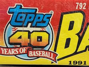 lot 85 image: Factory Sealed 1991 Topps 40 Years of Baseball 792 Card Set