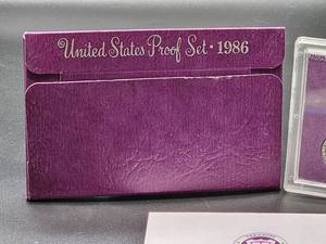 lot 171 image: U.S. Treasury 1986 Proof Coin Set