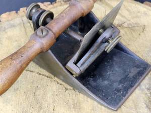 lot 270 image: Vintage Stanley No. 12 12 Cabinet Scraper Plane