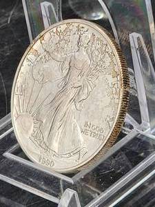 lot 241 image: 1990 Silver American Eagle Dollar Coin