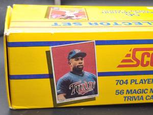 lot 337 image: 1990 Score Baseball Card Set Open Item
