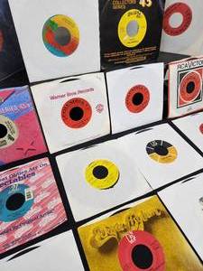 lot 393 image: (18) Assorted Artist Vintage 7 45 RPM Records
