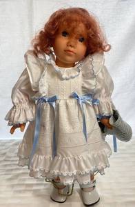 lot GB06 image: Gotz Beverly Doll Limited 6th Edition