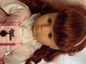 lot GB59 image: GotzZapf Creations Doll