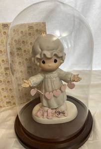 lot GB62 image: 9 Precious Moments You Have Touched So Many Hearts Figurine
