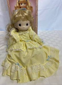 lot GB73 image: Precious Moments Doll - Summers Joy - 1990