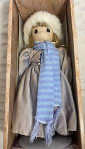 lot GB74 image: Precious Moments Doll - Winters Song - 1990