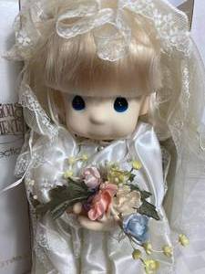 lot GB80 image: Precious Moments - 16 inch Jessie Blonde Bride Doll - Wedding Girl