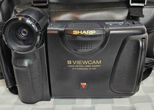 lot GB95 image: Sharp Vintage 8mm Viewcam Video Camera