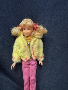 lot 3 image: Vintage Skipper Doll