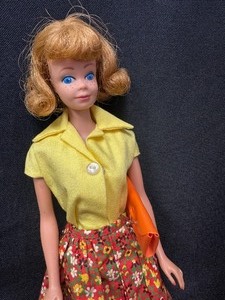 lot 7 image: Vintage Skipper Wearing Country Fair Outfit