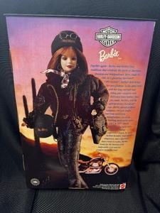 lot 19 image: Collector Edition Harley Davidson Barbie New in Box