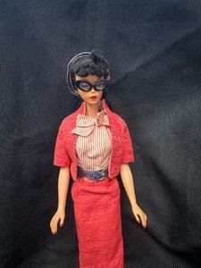 lot 39 image: Vintage Brunette Ponytail Barbie Wearing Busy Gal Outfit