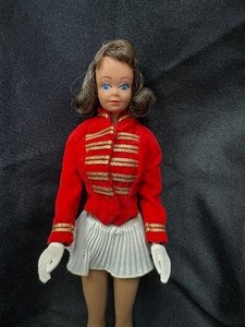 lot 44 image: Vintage Midge Doll Wearing Drum Majorette Outfit